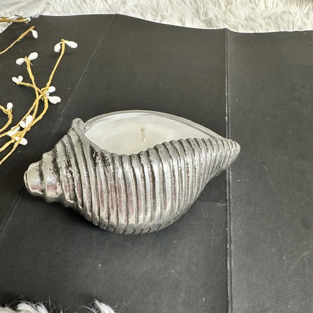 Pottery Barn‎ Silver Tone Small Filled Shell Candle Holder 2.1 oz NEW
